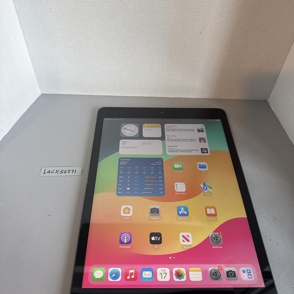 Apple iPad 9th Gen - Unlocked, 64 GB, Gray, A2603