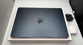 Good
													MacBook Air 2024 (M3) - 13" - Apple M3, Midnight, 256 GB, 16 GB, 8-core GPU, photo 3 of 11