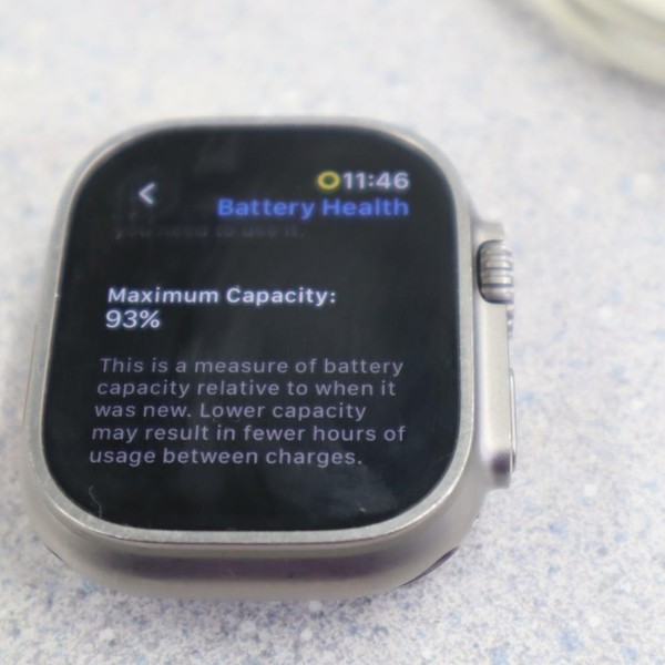 Apple Watch Ultra 2 49mm - Unlocked, Natural, A2986