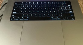 Mint
													MacBook Pro 2021 - 16" - Apple M1 Pro 10-core, Silver, 1 TB, 16 GB, photo 5 of 12
