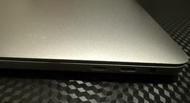 Good
													MacBook Pro 2016 (With Touch Bar) - 13" - Gray, 512 GB, 16 GB, photo 5 of 9