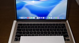 Good
													MacBook Air 2022 - 13" - Apple M2, Starlight, 256 GB, 8 GB, photo 4 of 8