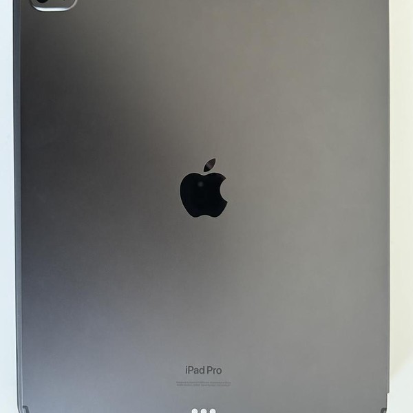 Apple iPad Pro 13 inch (M4) 2024 - Unlocked, 512 GB, Black, 8 GB, A2926, Standard Glass