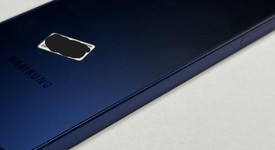 Mint
													Samsung Galaxy S25 - T-Mobile, Navy Blue, 256 GB, 12 GB, SM-S931U, photo 4 of 6