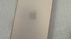 Good
													Apple iPhone 13 Pro Max - Unlocked, Gold, 256 GB, A2484, photo 3 of 8