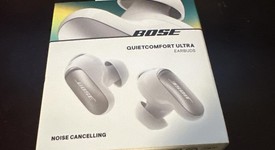New
													Bose QuietComfort Ultra Earbuds - White, photo 1 of 2