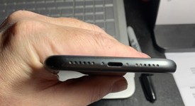 Good
													Apple iPhone 11 - Unlocked, Black, 128 GB, A2111, photo 4 of 6