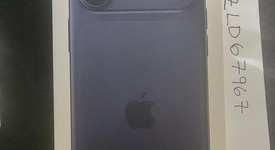 New
													Apple iPhone 17 Pro - AT&T, Deep Blue, 1 TB, A3256, photo 4 of 4