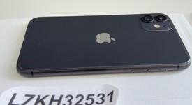 Mint
													Apple iPhone 11 - Unlocked, Black, 128 GB, A2111, photo 4 of 6