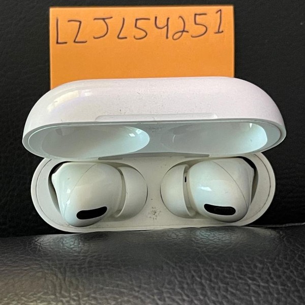 Apple AirPods Pro - Wireless Case