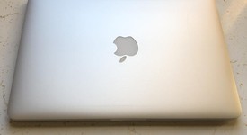 Mint
													MacBook Pro 2015 (Retina) - 13" - Silver, 512 GB, 8 GB, photo 2 of 8