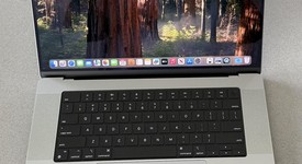 Good
													MacBook Pro 2021 - 16" - Apple M1 Pro 10-core, Gray, 512 GB, 16 GB, photo 1 of 17