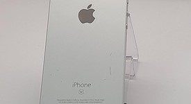 Good
													Apple iPhone SE 1st Gen 2016 - Unlocked, Silver, 64 GB, A1662, photo 1 of 3