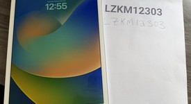 Good
													Apple iPad Pro 12.9" 1st Gen 2015 - Verizon, Silver, 128 GB, A1652, 1st Gen 2015, photo 2 of 4