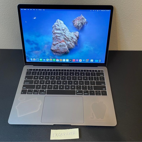 MacBook Air 2018 - 13 inch - 256 GB, Gray, 16 GB, Intel Core i5