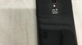 Fair
													OnePlus 7T Pro 5G - T-Mobile, Orange, 256 GB, 12 GB, HD1925, McLaren Edition, photo 4 of 7