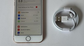 Good
													Apple iPhone 8 - Unlocked, Gold, 64 GB, A1863, photo 1 of 8