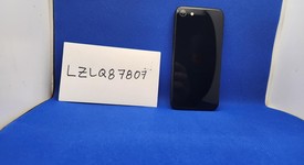 Good
													Apple iPhone SE 3rd Gen 2022 - T-Mobile, Midnight, 64 GB, A2595, photo 3 of 9