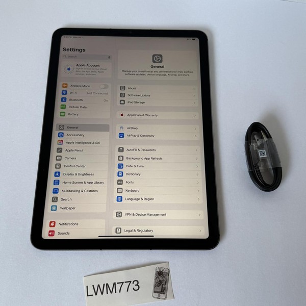 Apple iPad Air 5th Gen - Unlocked, 64 GB, Gray, A2589