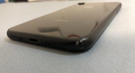Fair
													Apple iPhone Xr - Unlocked, Black, 64 GB, A1984, photo 3 of 4