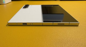 Good
													Samsung Galaxy Z Fold6 - Unlocked, White, 512 GB, 12 GB, SM-F956U1, photo 5 of 12