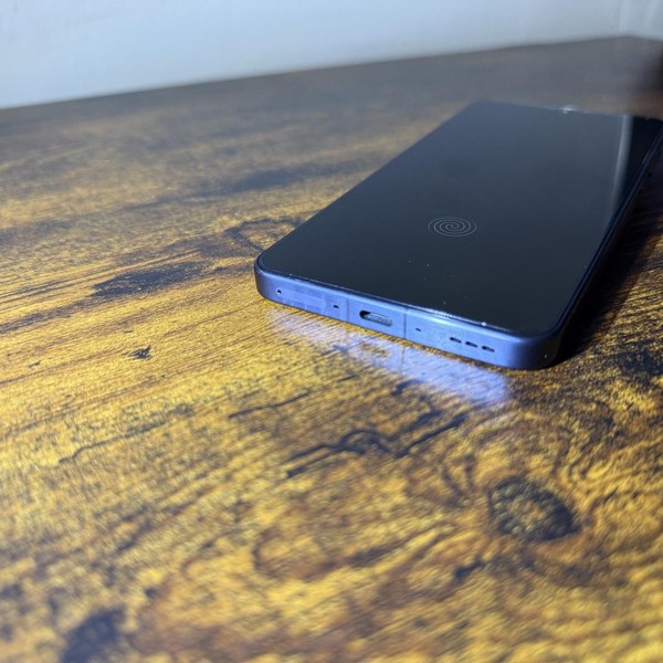 OPPO Find X8 Ultra - Unlocked Non-US, 512 GB, Black, 16 GB