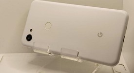 Good
													Google Pixel 3a XL - Unlocked, White, 64 GB, 4 GB, G020C, photo 2 of 4