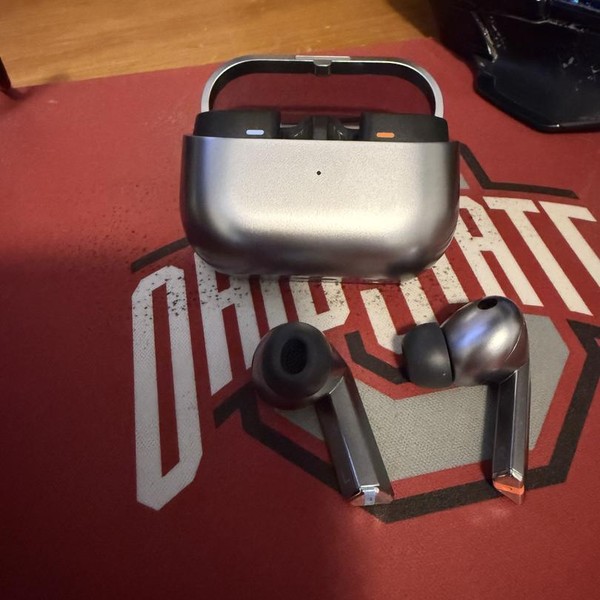 Samsung Galaxy Buds3 Pro - Silver