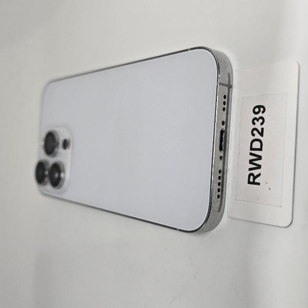 Apple iPhone 14 Pro - Unlocked, 128 GB, Silver, A2650