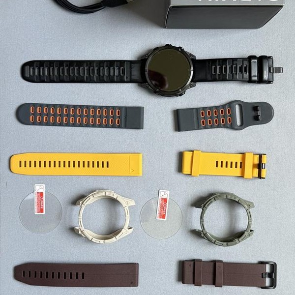 Garmin Fenix 8 - Carbon, AMOLED