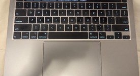 Good
													MacBook Pro 2020 - 13" - I7, Gray, 2 TB, 32 GB, photo 4 of 11