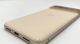 Good
													Google Pixel 8 - Unlocked, Rose, 128 GB, 8 GB, G9BQD, Sub-6 5G, photo 6 of 6