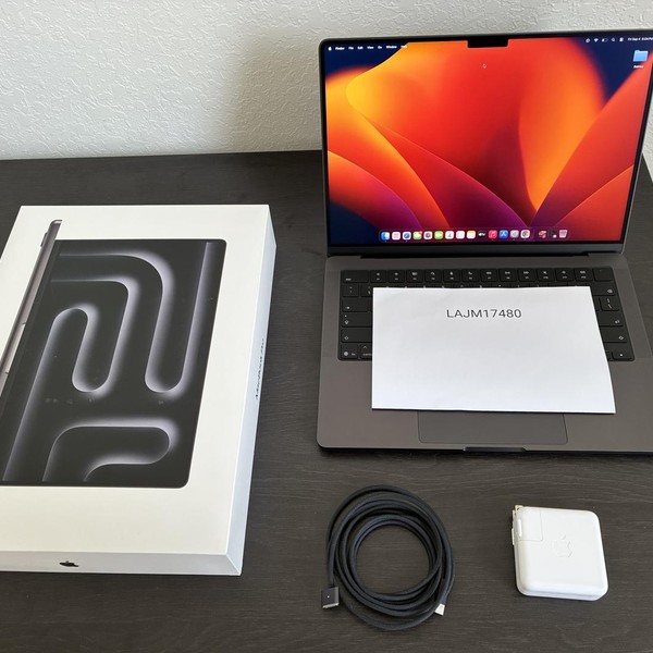 MacBook Pro 2026 - 14 inch (M5) - 1 TB, Space Black, 24 GB, Apple M5 Pro 15-core (16-core GPU), Nano-texture Display