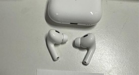 Used
													Apple AirPods Pro 2nd Gen - USB-C, photo 2 of 3