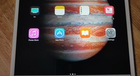 Good
													Apple iPad Pro 10.5" - Verizon, Silver, 64 GB, photo 1 of 2