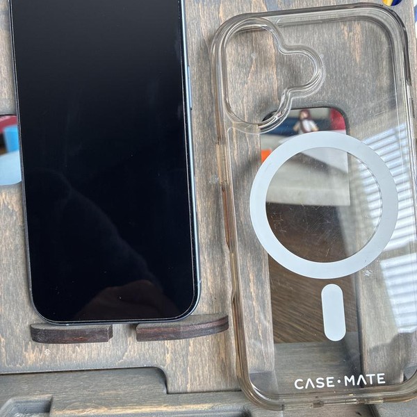 Apple iPhone 17 - Unlocked, 256 GB, Mist Blue, A3258