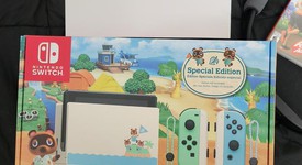 Mint
													Nintendo Switch - 32 GB, Animal Crossing: New Horizons, photo 3 of 11