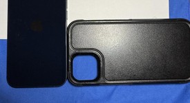 Good
													Apple iPhone 13 - Unlocked, Midnight, 128 GB, A2482, photo 4 of 5