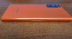 Good
													Samsung Galaxy S20 FE 5G - Verizon, Cloud Red, 128 GB, 6 GB, SM-G781V, photo 6 of 6