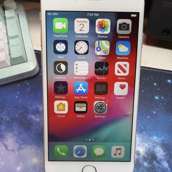 Apple iPhone 6 - AT&T, 64 GB, Silver, A1549