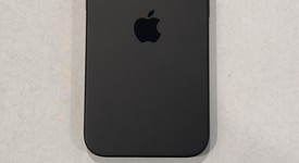 Mint
													Apple iPhone 15 - Unlocked, Black, 128 GB, A2846, photo 5 of 6