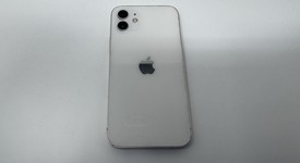 Good
													Apple iPhone 12 - AT&T, White, 128 GB, A2172, photo 2 of 6
