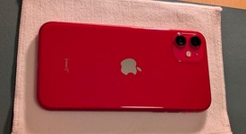 Mint
													Apple iPhone 11 - Unlocked, Red, 128 GB, A2111, photo 4 of 10