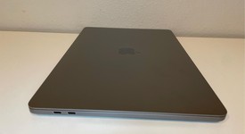 Good
													MacBook Pro 2020 - 13" - I5, Gray, 1 TB, 32 GB, photo 5 of 6