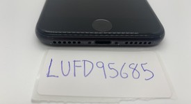 Good
													Apple iPhone 8 - Unlocked, Gray, 64 GB, A1863, photo 4 of 7