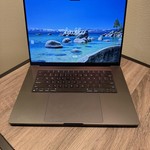 Mint MacBook Pro Late 2023 (M3) - 16 inch - 1 TB, Black, 48 GB, Apple M3 Max 16-core, 40-core GPU