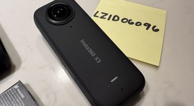 Mint
													Insta360 X3, photo 3 of 5