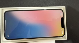 Good
													Apple iPhone 13 - Verizon, Starlight, 128 GB, A2482, photo 4 of 9