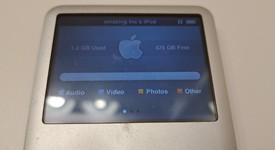 Fair
													Apple iPod Classic 7th Gen 2009 - Silver, 160 GB, photo 5 of 9