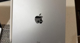 Mint
													Apple iPad Pro 11" 3rd Gen 2021 - Unlocked, Silver, 256 GB, photo 2 of 12